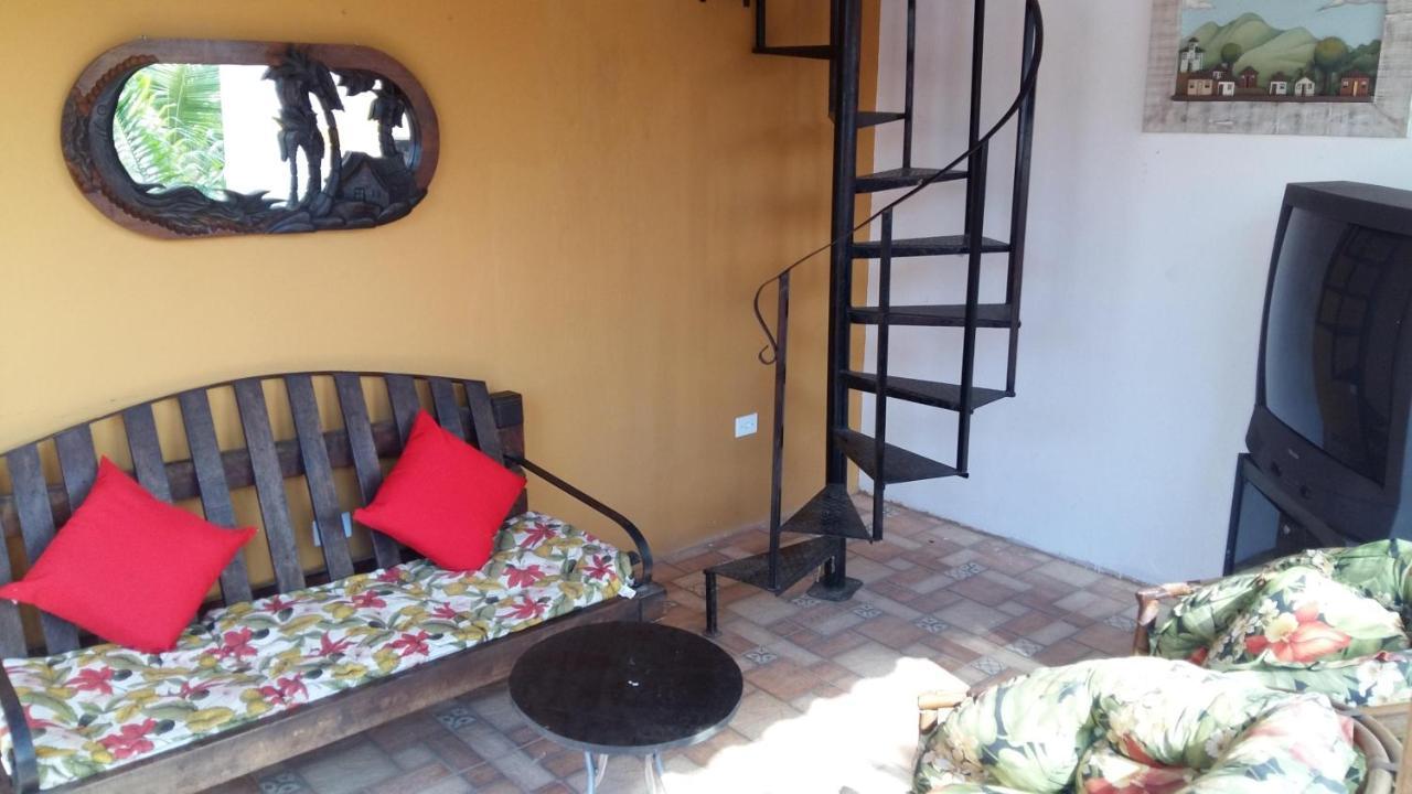 Pousada Casa Do Rio Hostel - 8 Min Do Centro Historico - Passeio De Barco Com Saida Da Pousada -Pago A Parte- Perto Das Praias E Beira Rio Araquari Exteriör bild