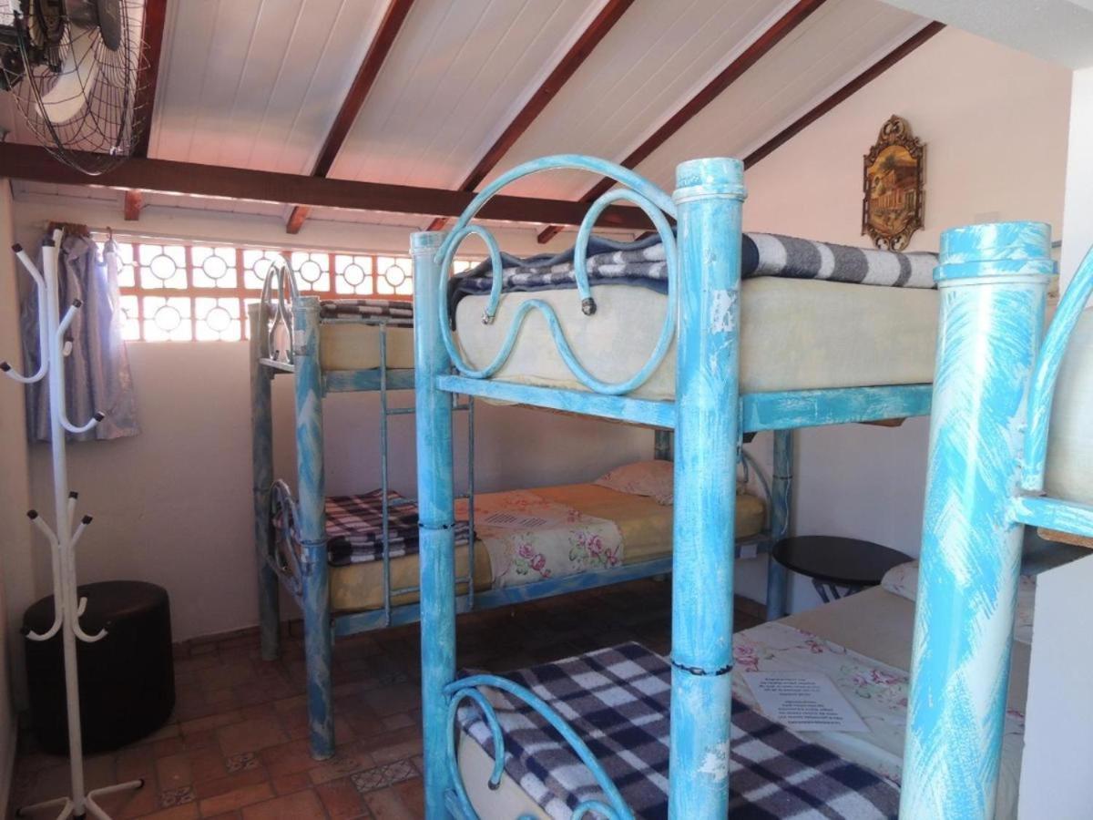 Pousada Casa Do Rio Hostel - 8 Min Do Centro Historico - Passeio De Barco Com Saida Da Pousada -Pago A Parte- Perto Das Praias E Beira Rio Araquari Exteriör bild