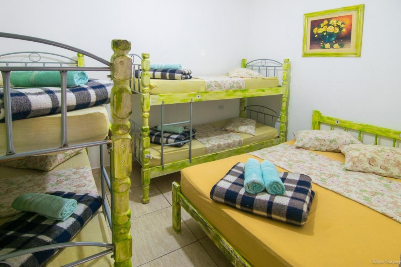 Pousada Casa Do Rio Hostel - 8 Min Do Centro Historico - Passeio De Barco Com Saida Da Pousada -Pago A Parte- Perto Das Praias E Beira Rio Araquari Exteriör bild